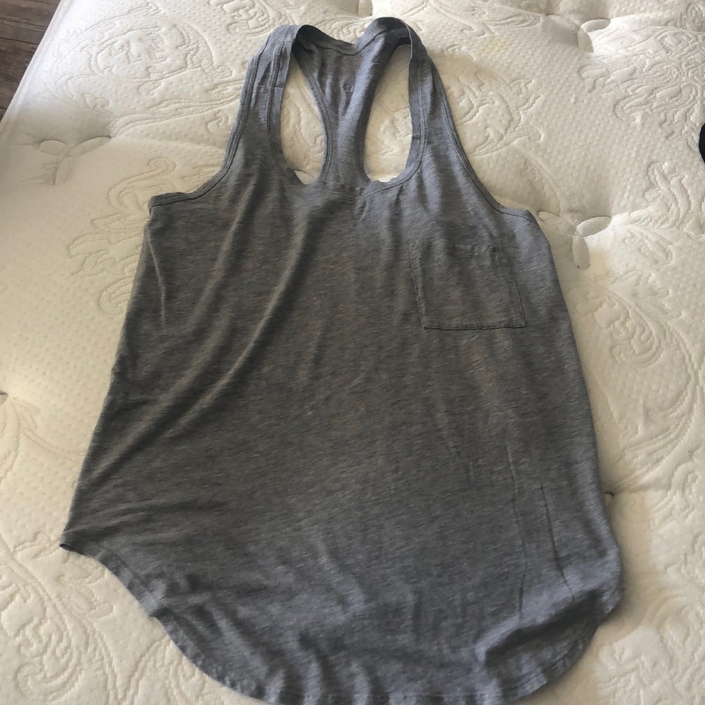 Lululemon tank